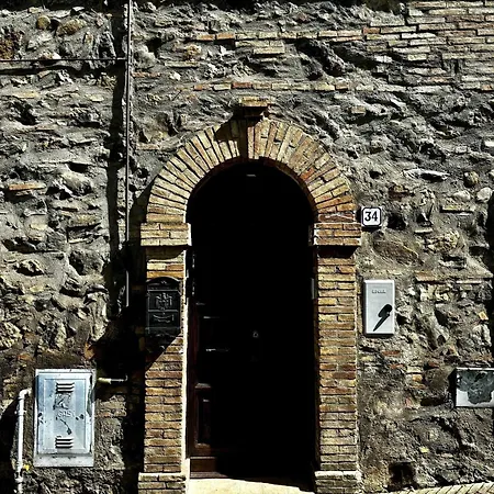 Cassia Castel Viscardo